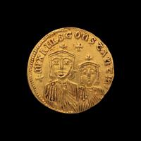 [ANCIENTS] BYZANTINE EMPIRE. Theophilus (c. 829-842 AD). Av Solidus (4.4g, 22mm); the reverse showing the crowned facing busts of Michael and Constantine.