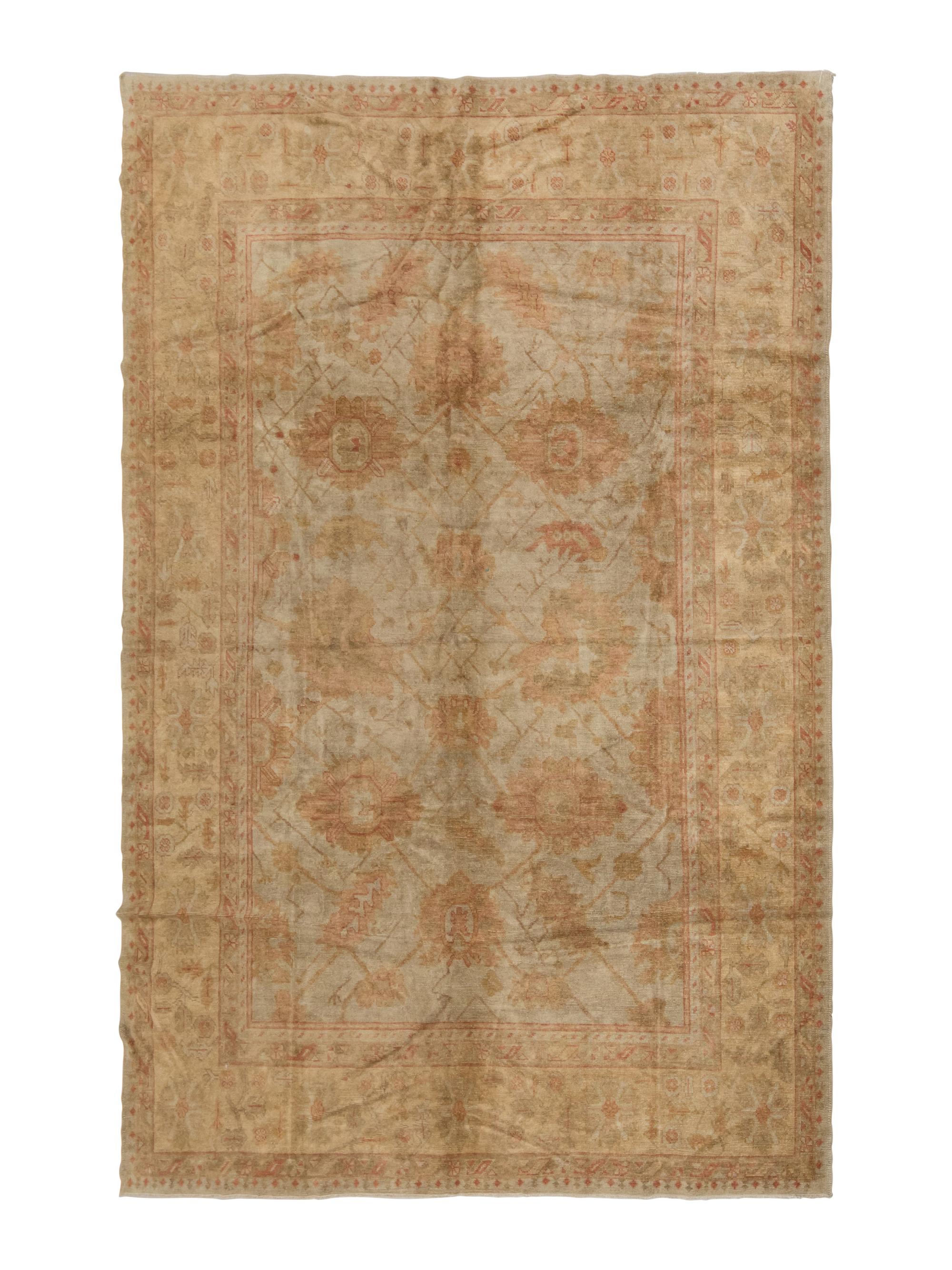 An Oushak Carpet