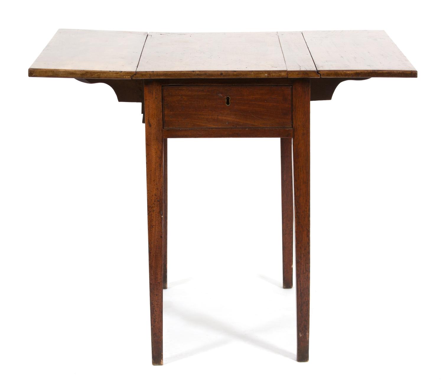 An American Mahogany Drop Leaf Side Table Height 28 1/4 x width 31 3/4 x depth 36 inches (leaves up). — 19TH CENTURY