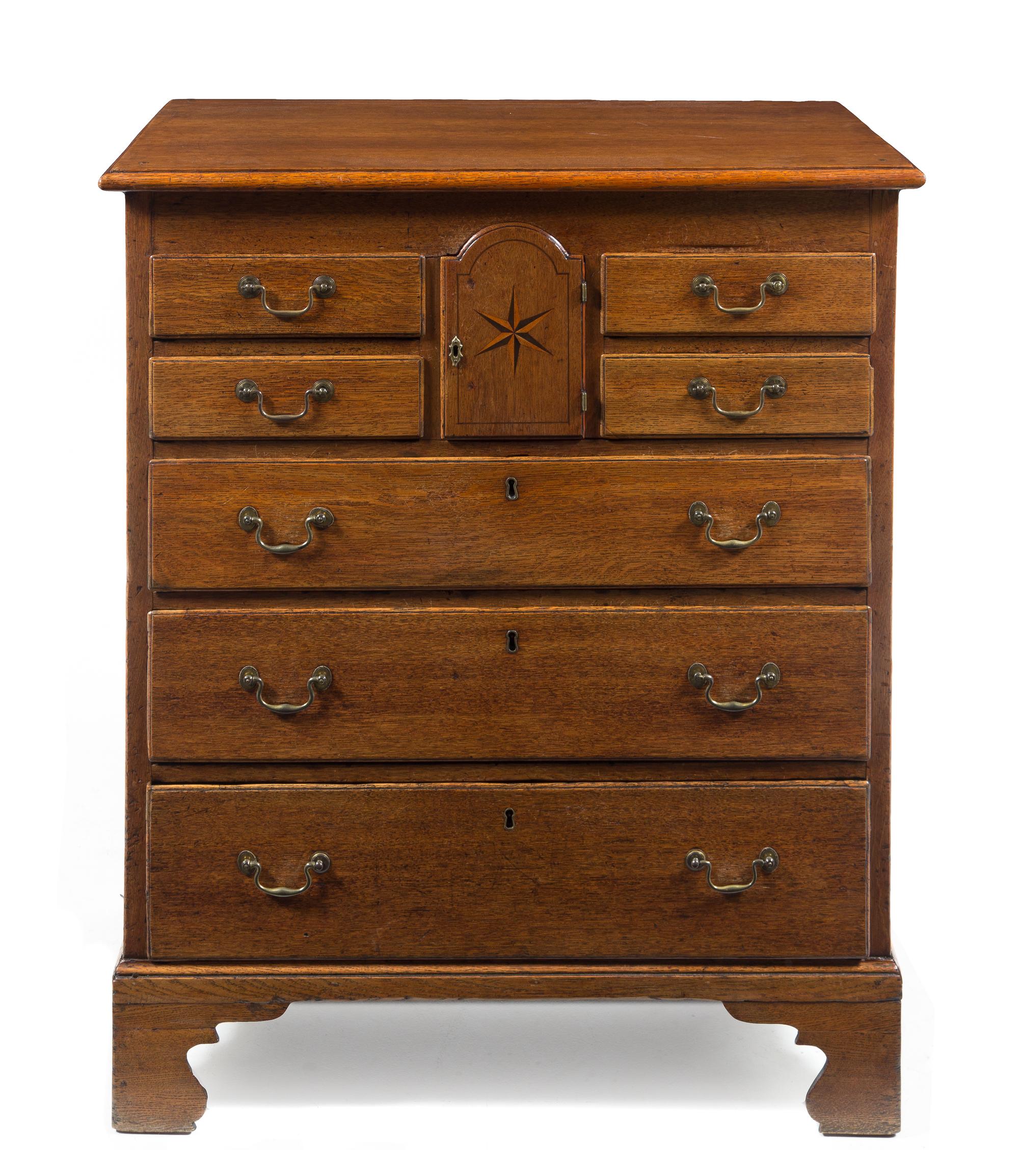 A Provincial George III Oak Chest of Drawers — LATE 18TH CENTURY