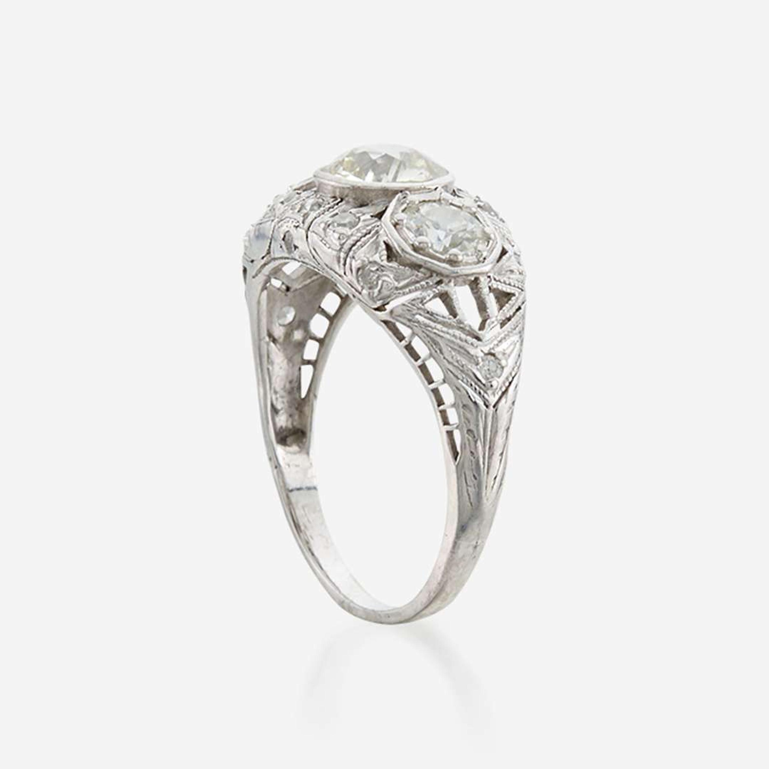 An Art Deco diamond and platinum ring