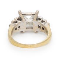 DIAMOND AND BICOLOR GOLD RING