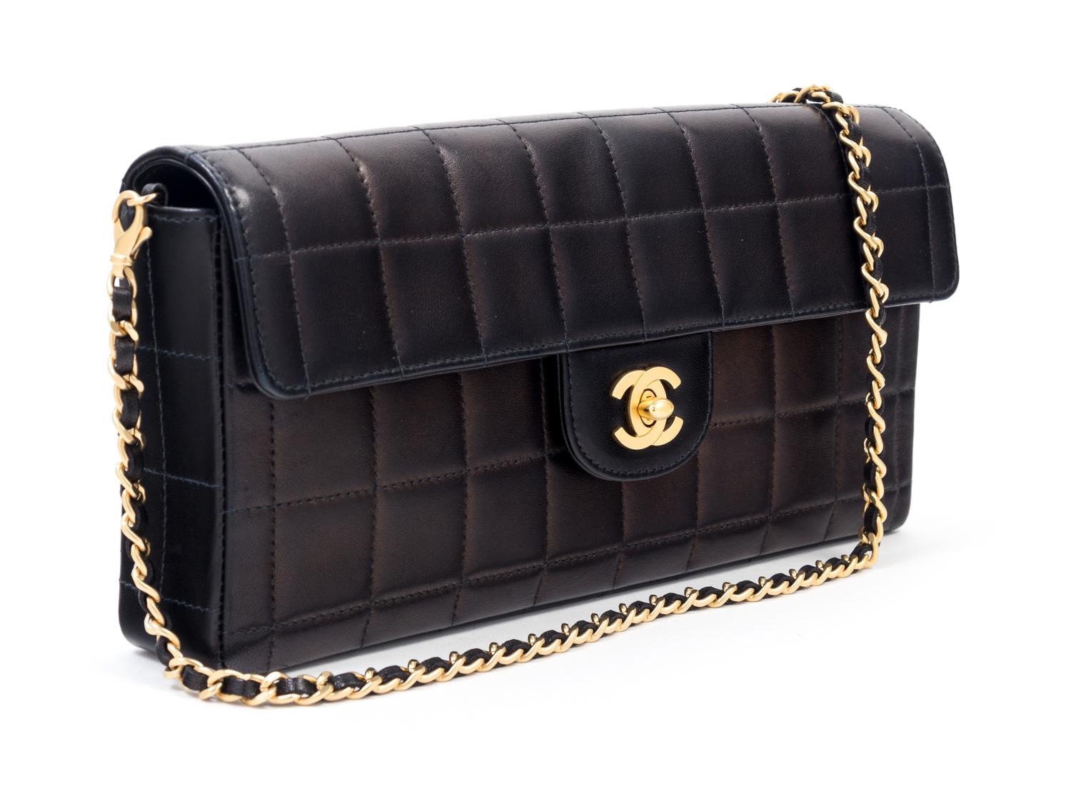 A Chanel Black Lambskin Chocolate Bar Flap Handbag, 10.5" x 5.5" x 1.5"; Strap drop: 12".