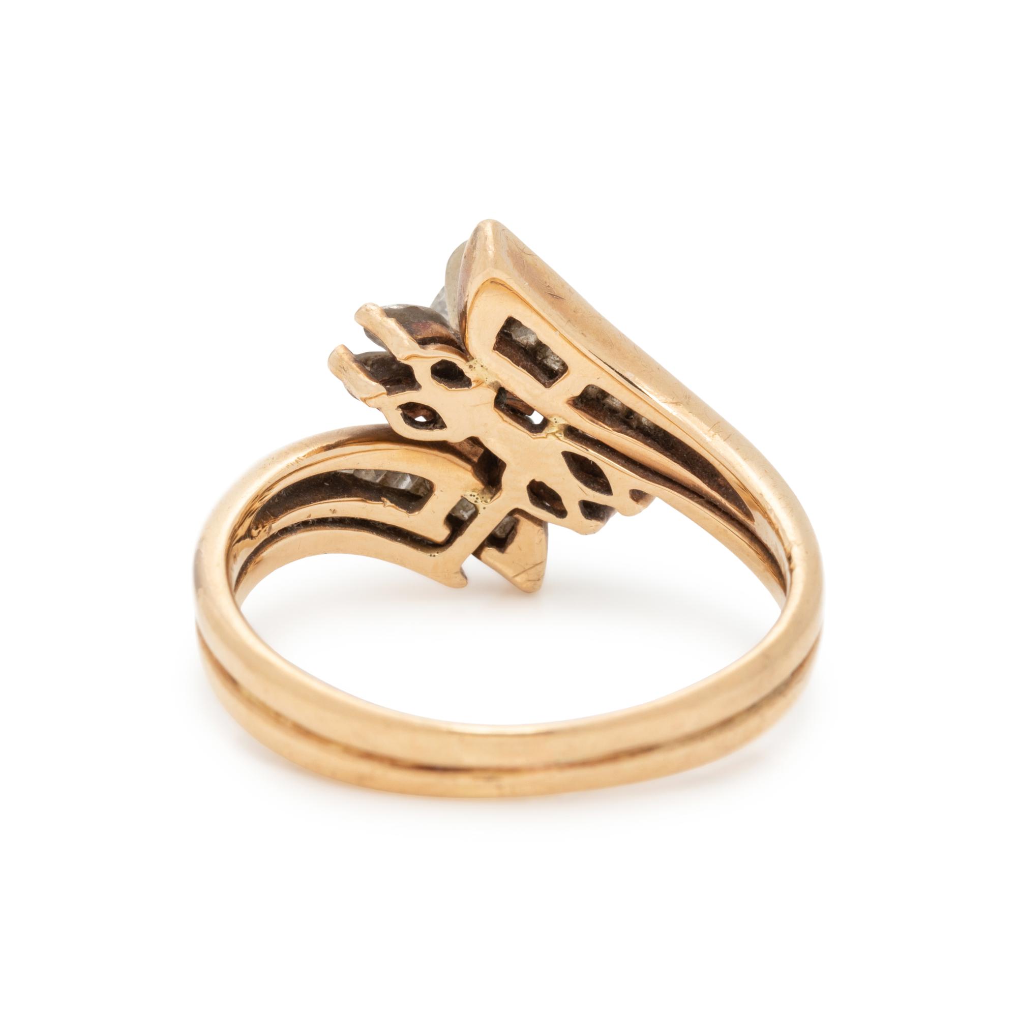DIAMOND RING