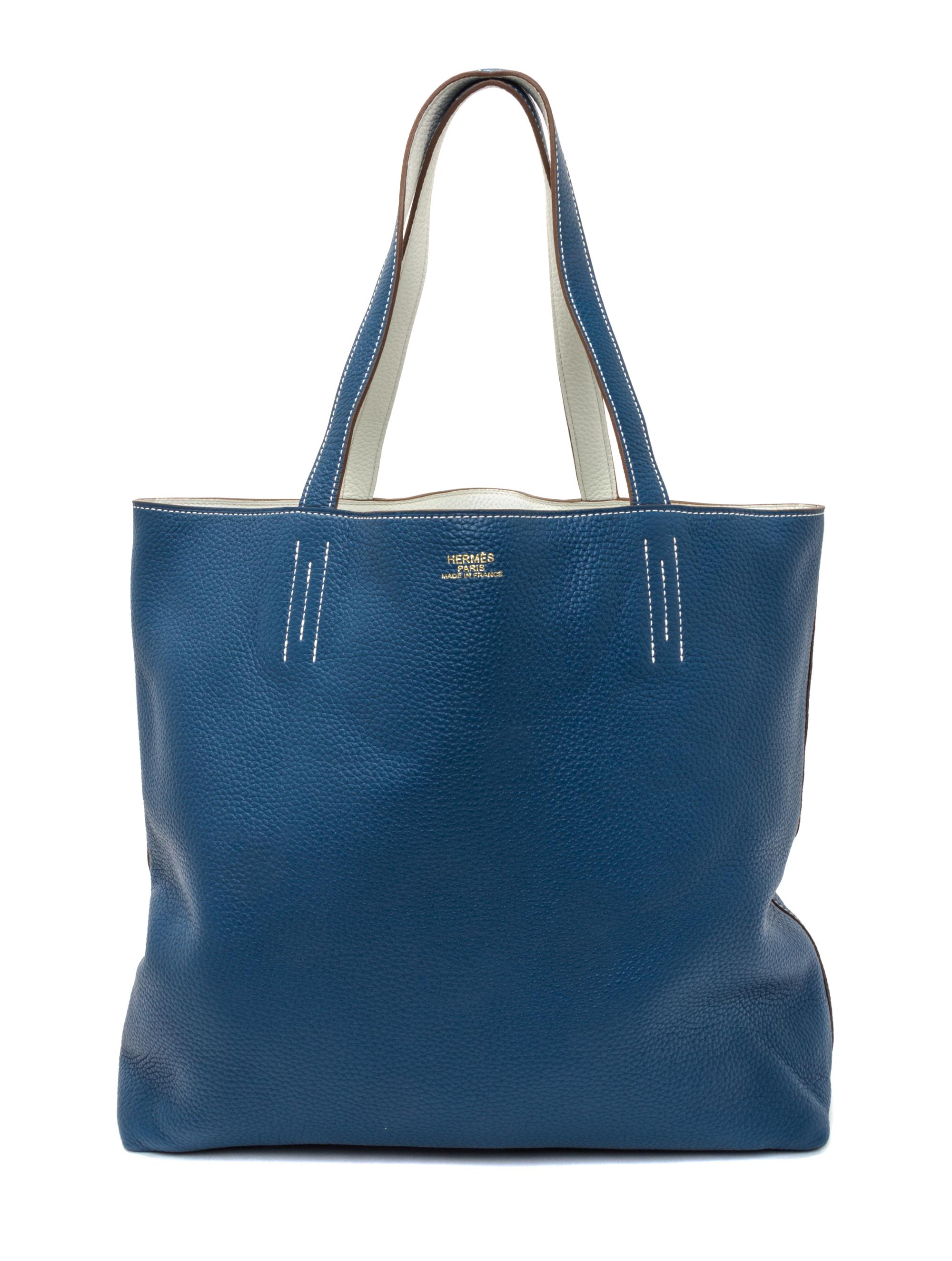An Hermes Blanc/Bleu 45cm Taurillon Clemence Double Sens Tote, 17.5" x 15.5" x 5".