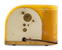 A Westclox Moonbeam Model S5-J Radio