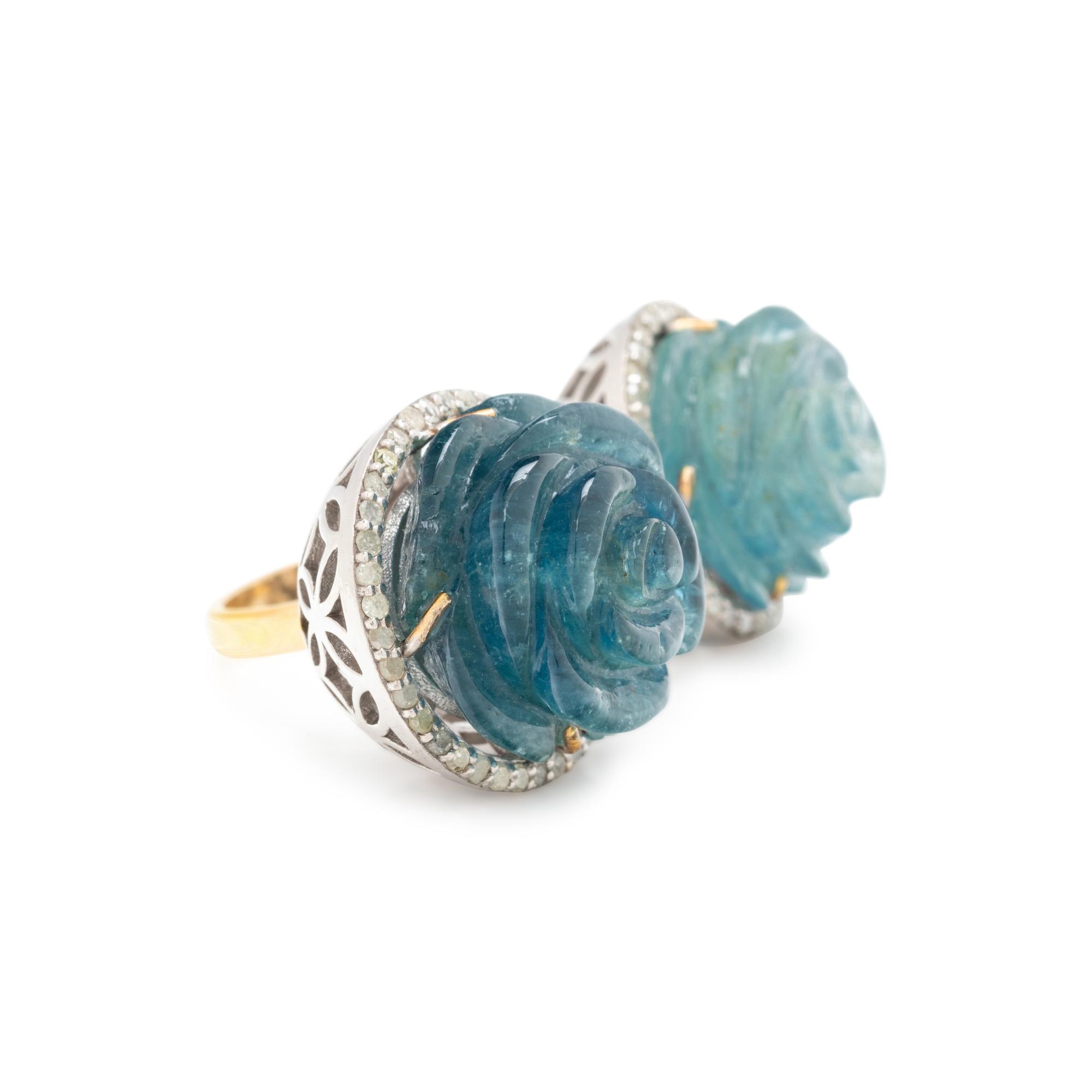 AQUAMARINE AND DIAMOND RING