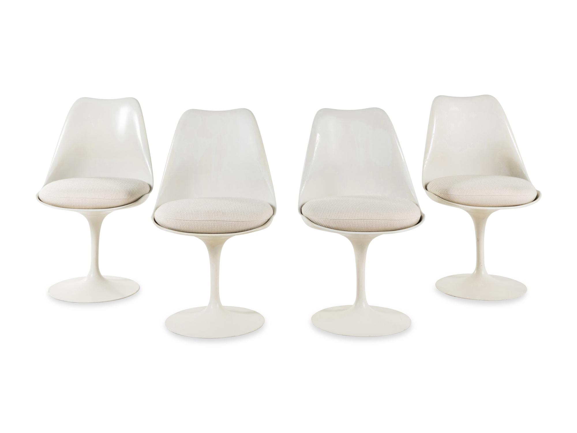 Four Tulip Dining Chairs Knoll, USA with associated Maurice Burke for Arkana Dining Table