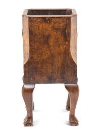An English Walnut Jardinière