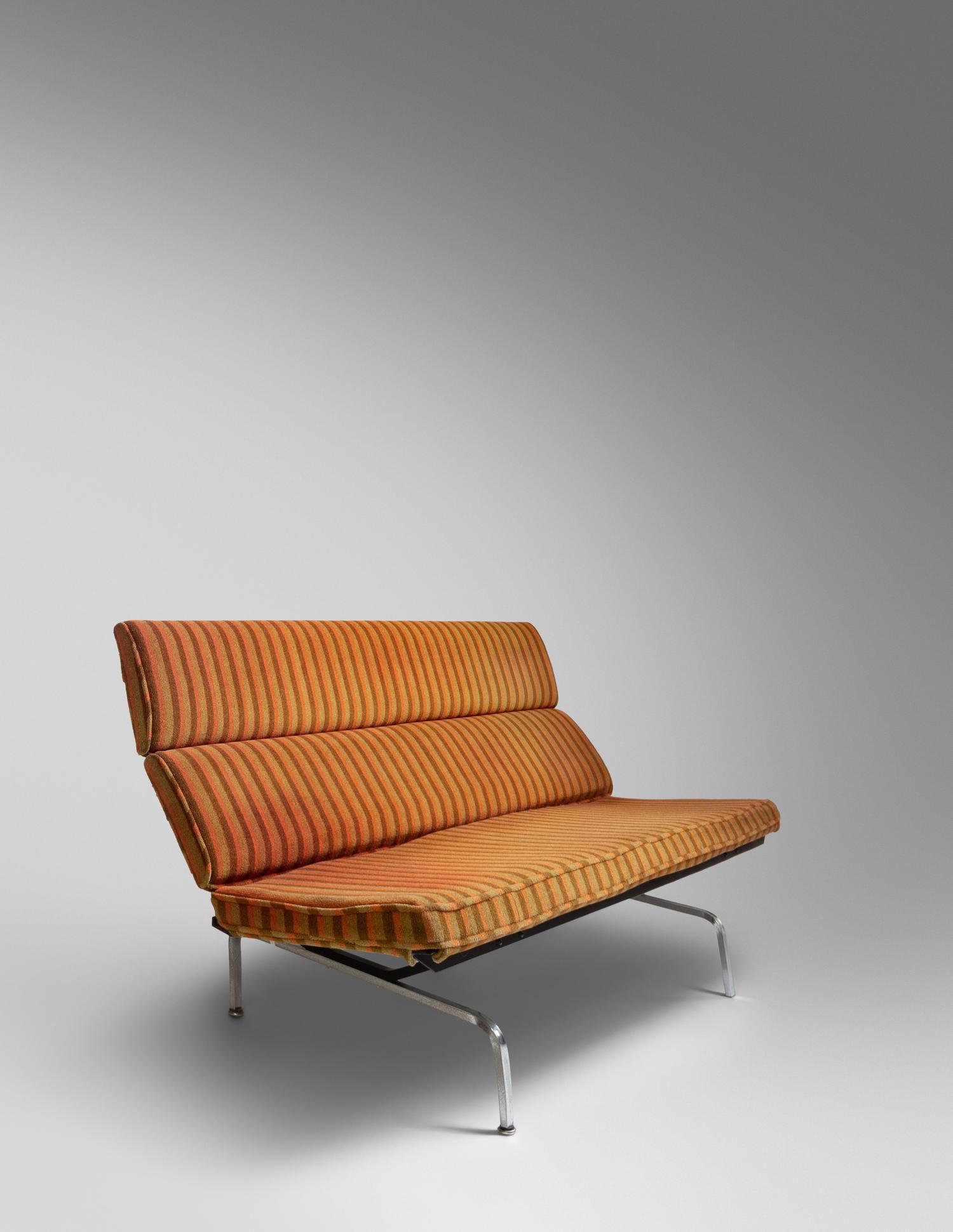 Compact Sofa Herman Miller, USA