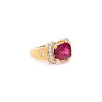 YELLOW GOLD, RUBELLITE AND DIAMOND RING