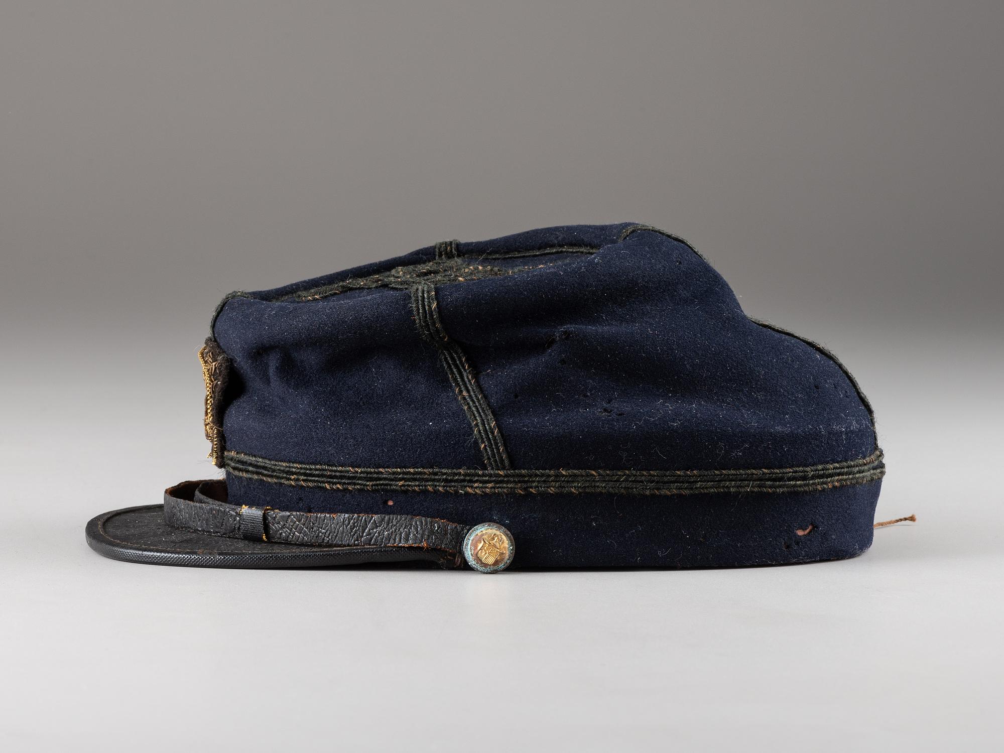 [CIVIL WAR]. Chasseur-style New York general staff officer's kepi.