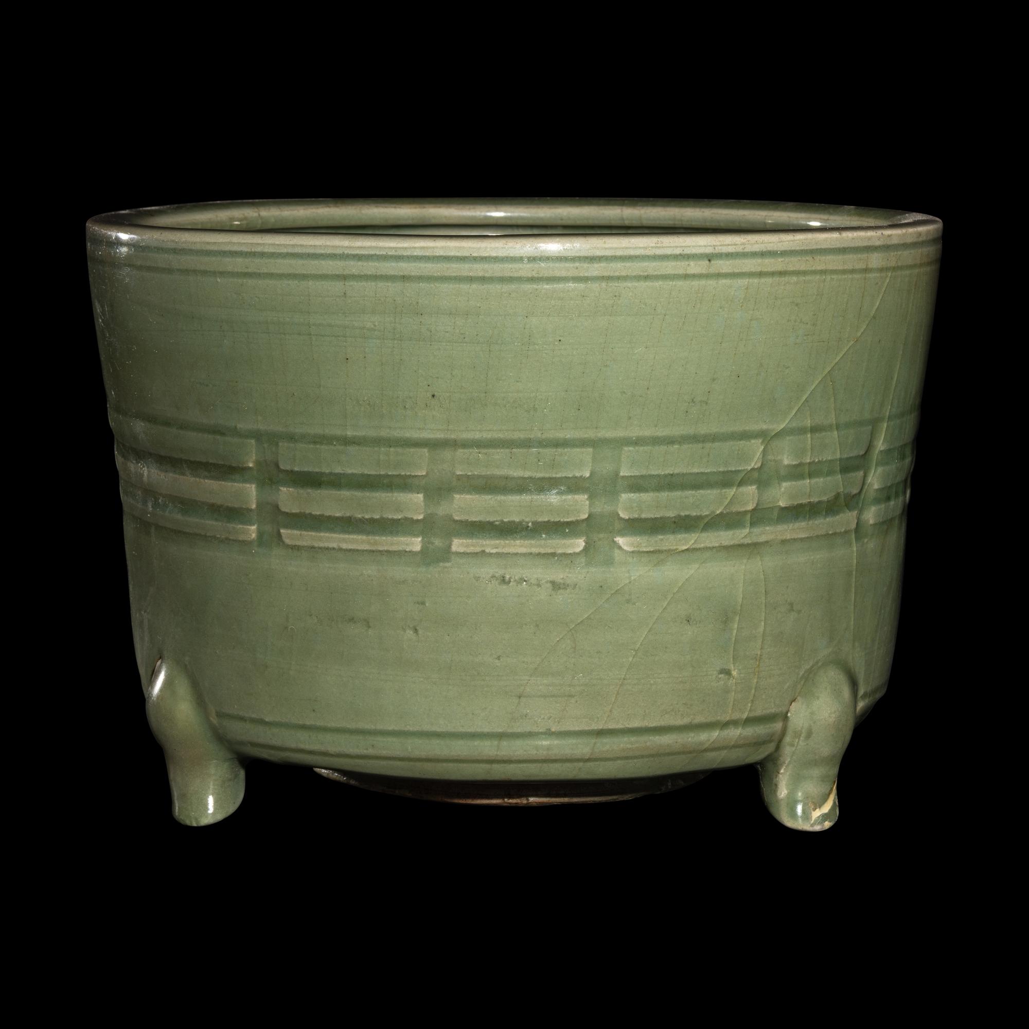 A Large Chinese Molded Longquan Celadon Glazed Porcelain Censer, Ming Dynasty 明 龍泉青釉八卦紋三足炉