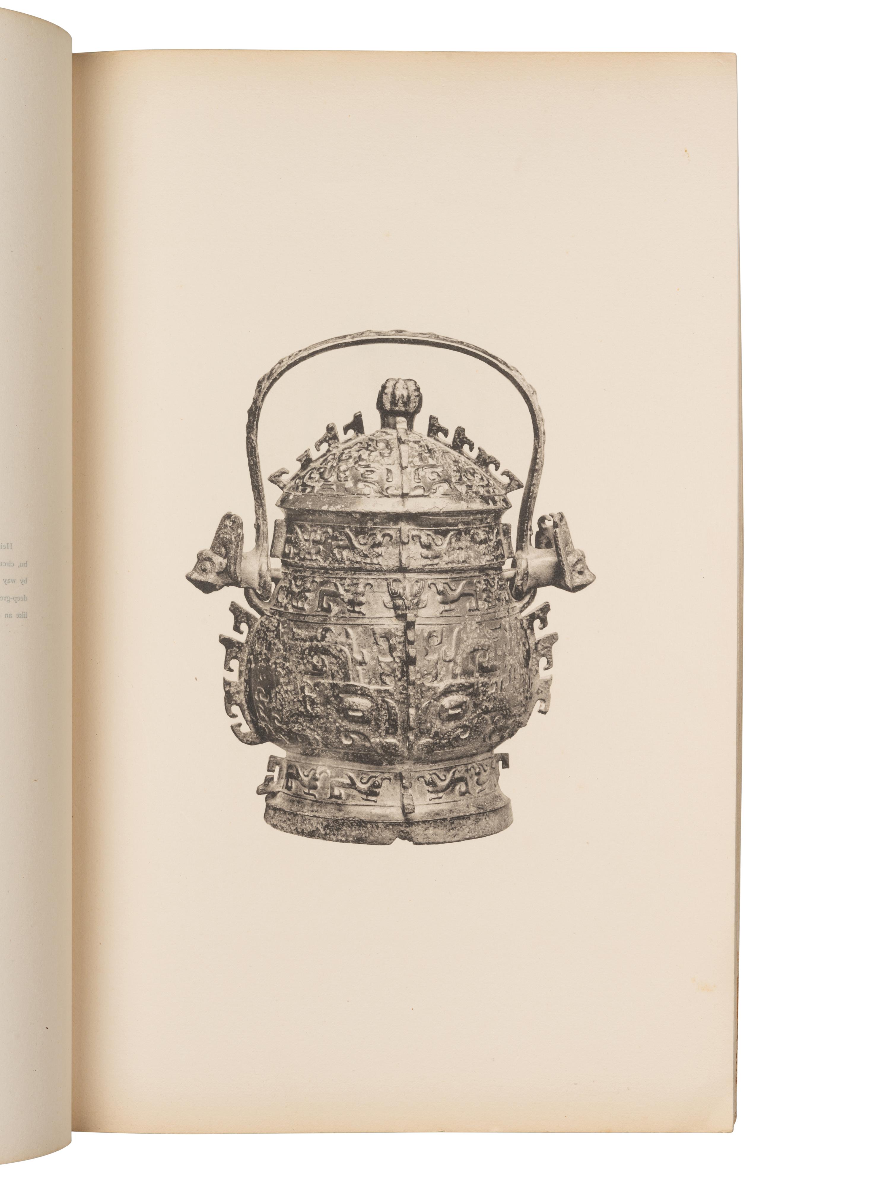 [BRONZE] Collection of Chinese Bronze Antiques . Tokyo: Shimbi Shoin, 1910.