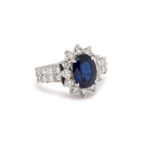 SAPPHIRE AND DIAMOND RING
