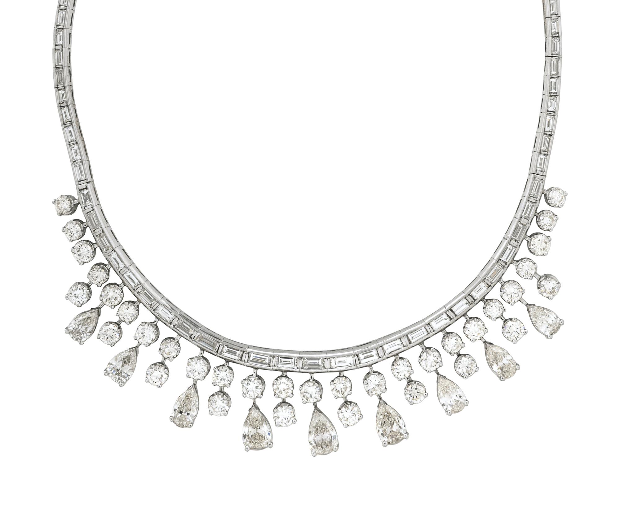 DIAMOND AND PLATINUM NECKLACE