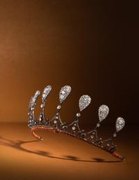 ANTIQUE, ROYAL DIAMOND TIARA