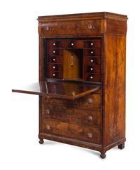 A Continental Burl Walnut Secrétaire à Abattant