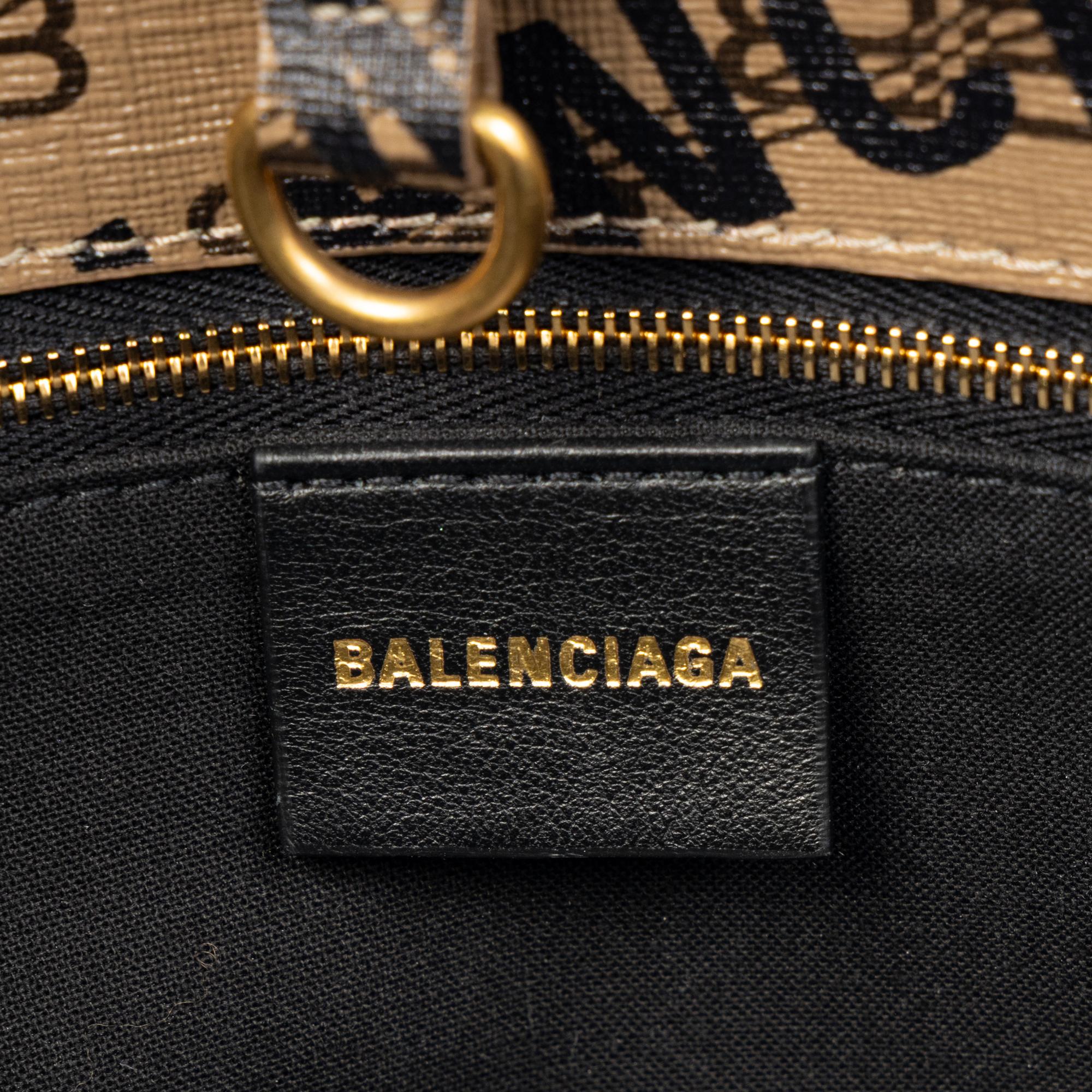 [ARO] BALENCIAGA, XL LOGO TOTE