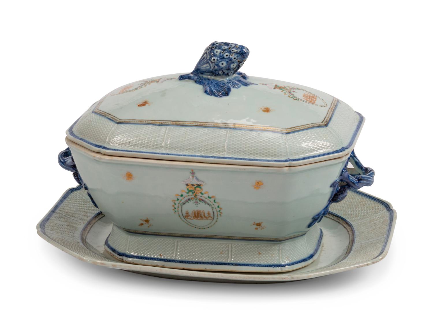 A Chinese Export Porcelain Tureen, Cover and Stand — 19TH CENTURY