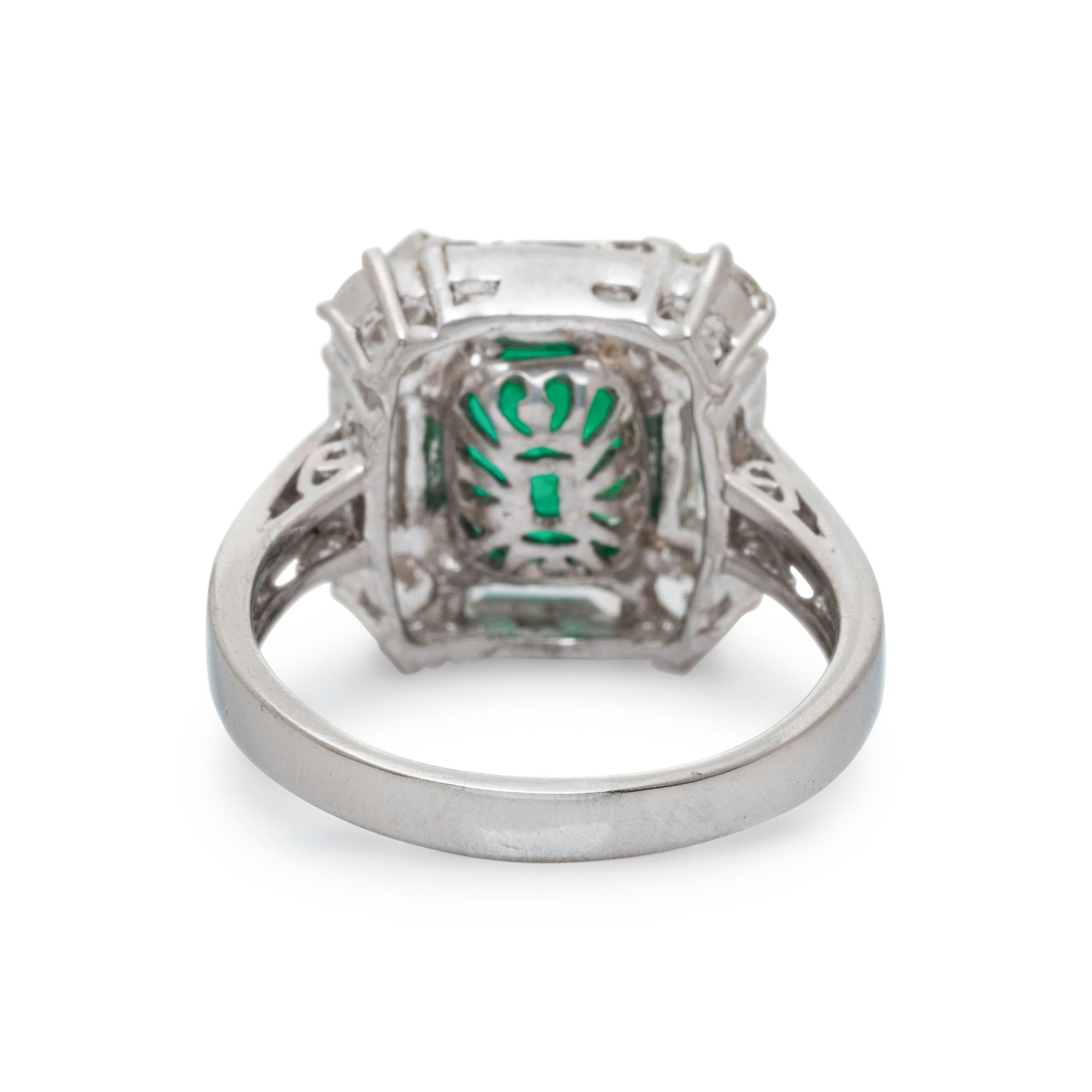 COLOMBIAN EMERALD AND DIAMOND RING