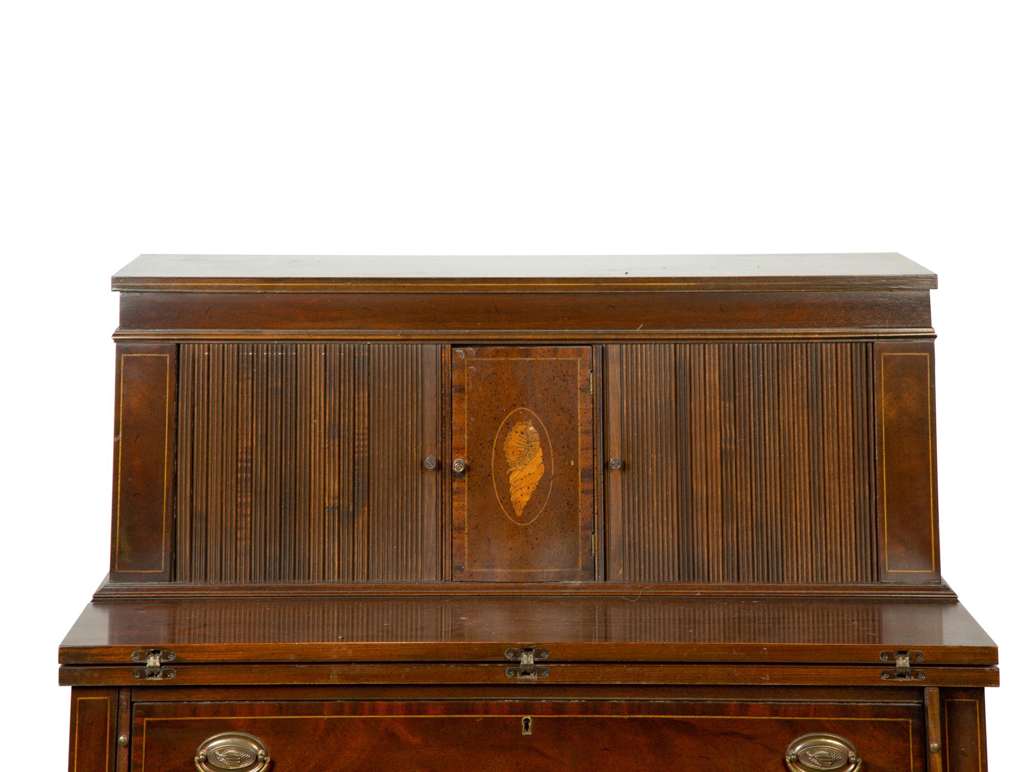 A Federal Style Mahogany Desk
