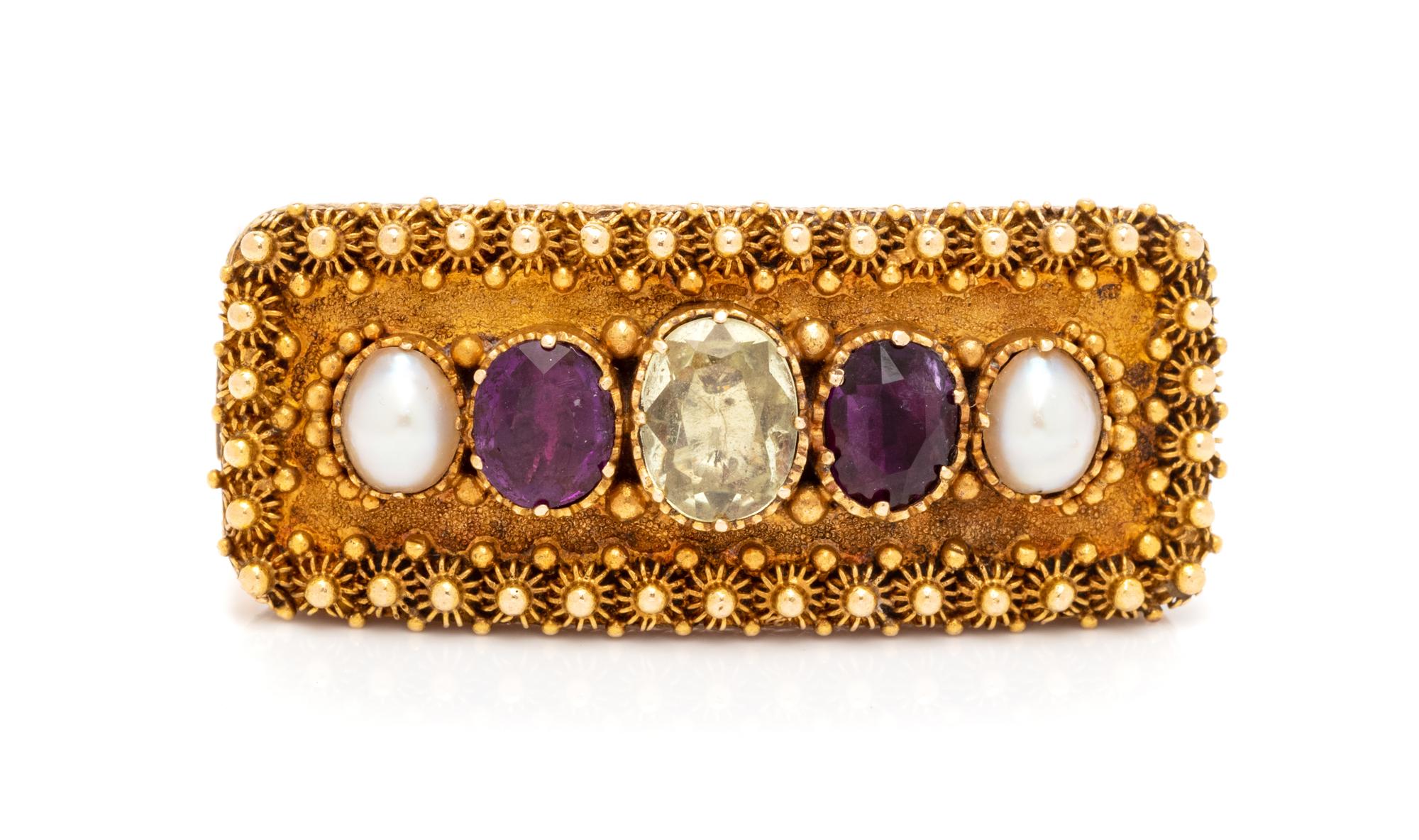 GEORGIAN, YELLOW GOLD AND GEMSTONE MOURNING BROOCH