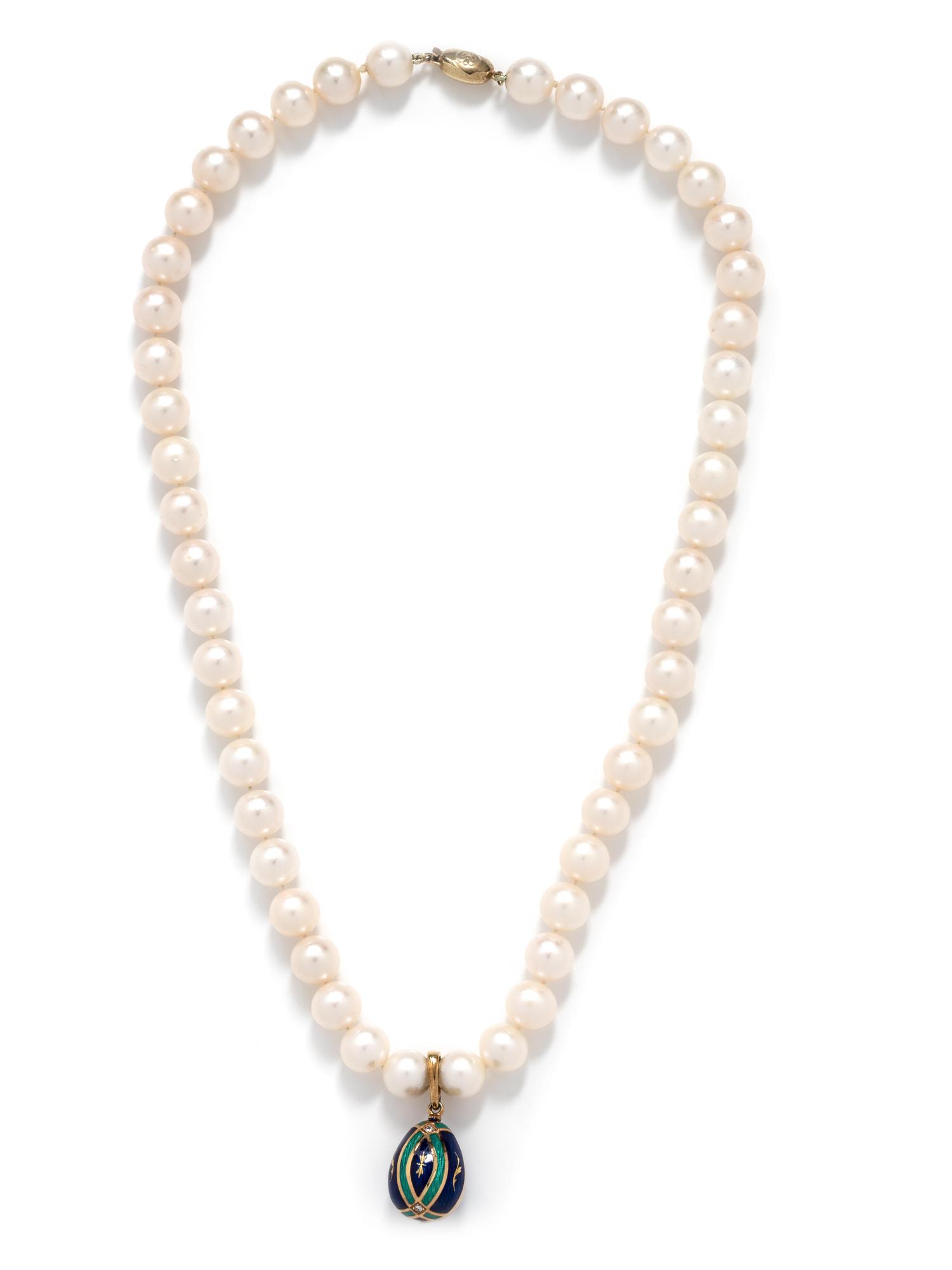 FABERGÉ, ENAMEL AND DIAMOND PENDANT AND CULTURED PEARL NECKLACE