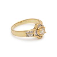 DIAMOND RING