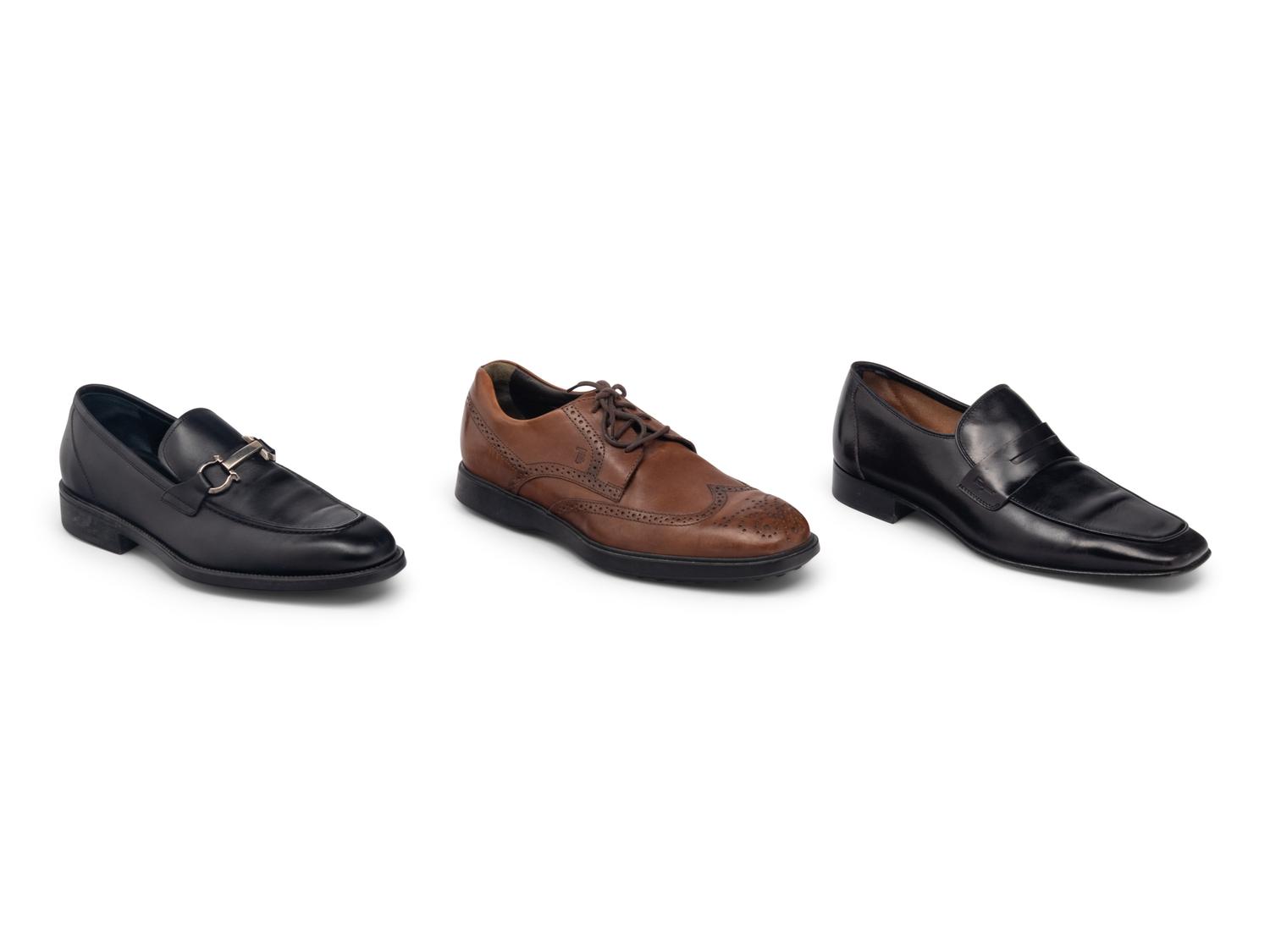 THREE PAIRS OF MEN'S SHOES BY TOD'S AND SALVATORE FERRAGAMO