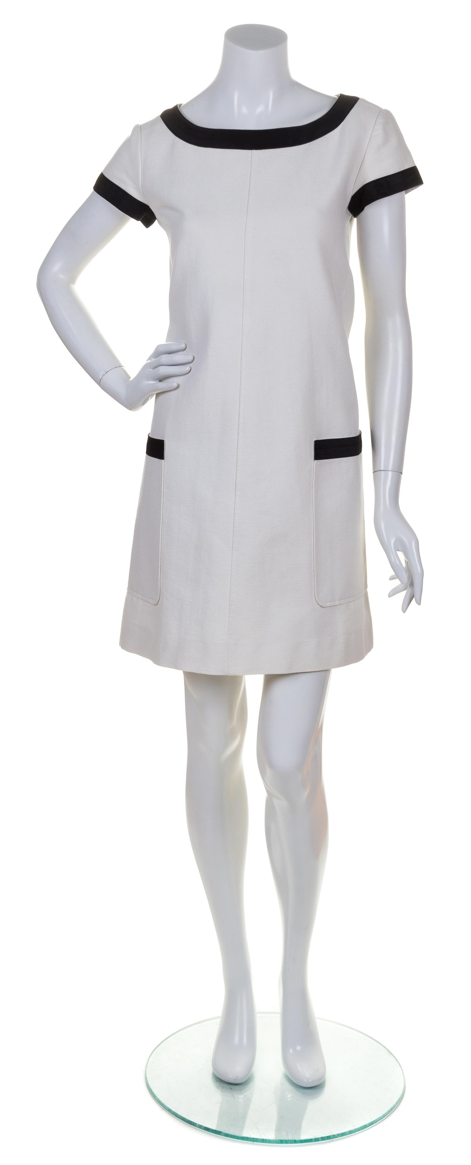 A Courreges White Short Sleeve Dress, Size 8.