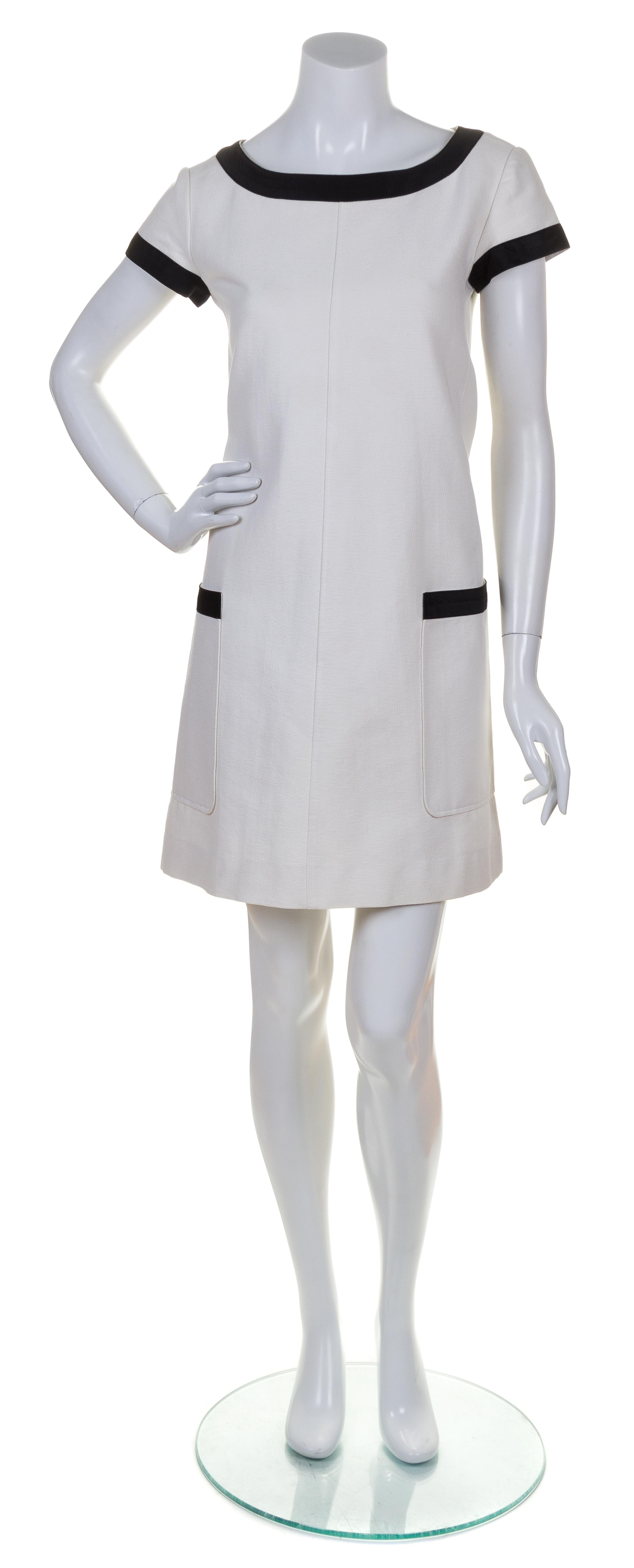 A Courreges White Short Sleeve Dress, Size 8.