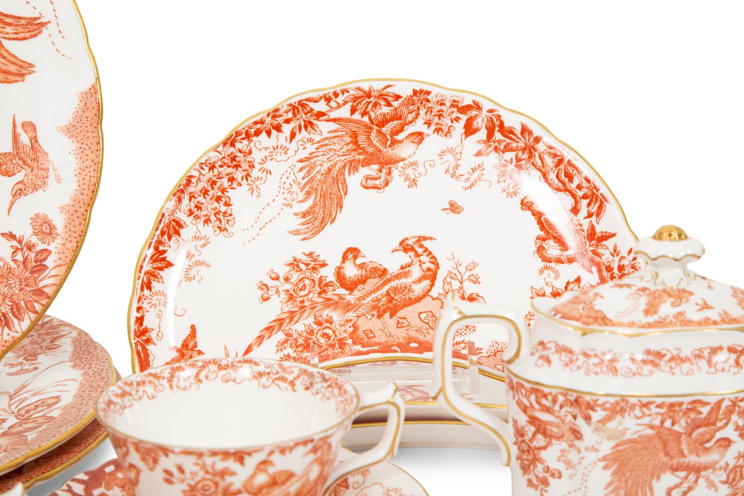 A Royal Crown Derby Red Aves Porcelain Dinner Service