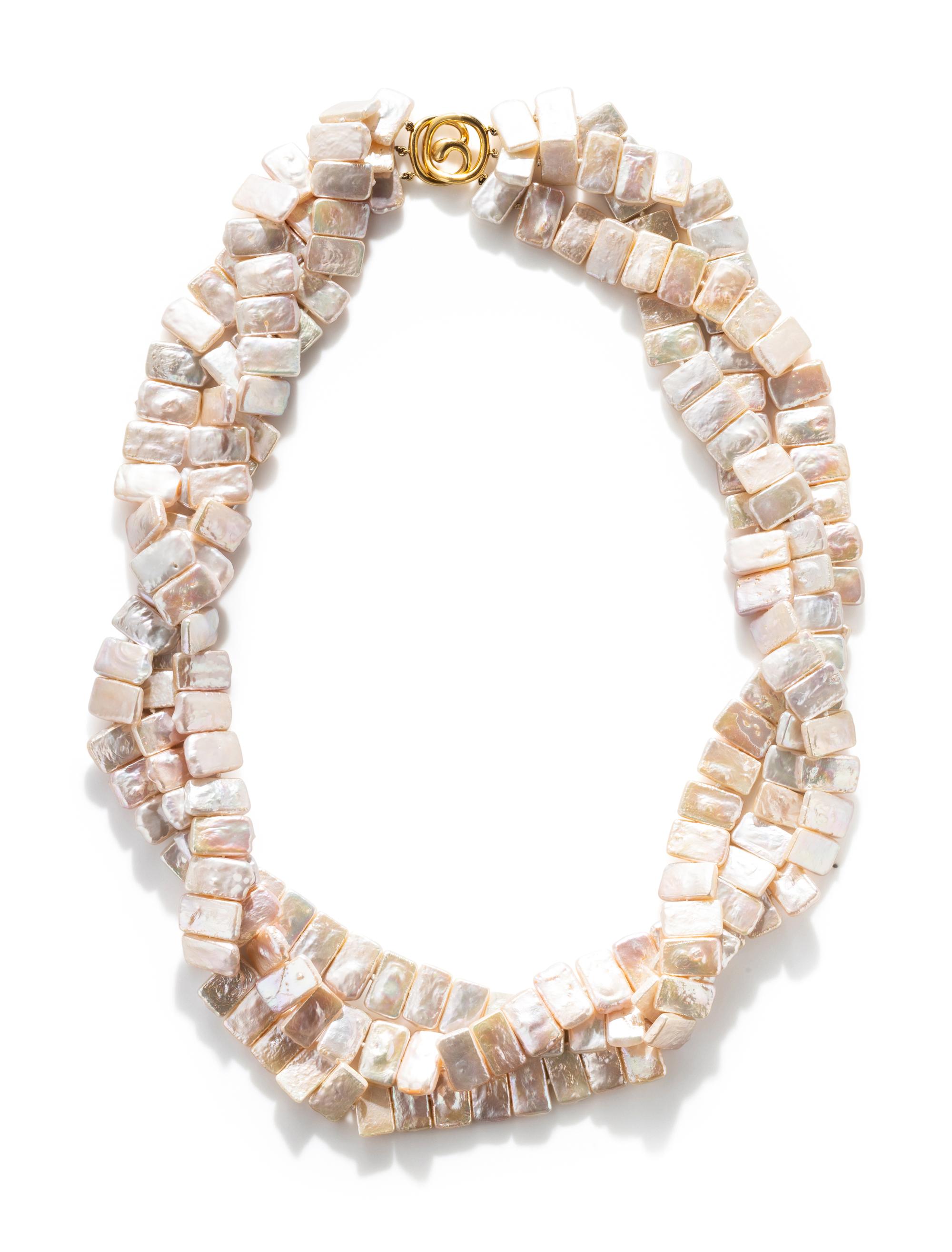 ANGELA CUMMINGS, FRESHWATER CULTURED PEARL NECKLACE