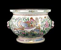 A Large Chinese Famille Rose Porcelain Jardiniere