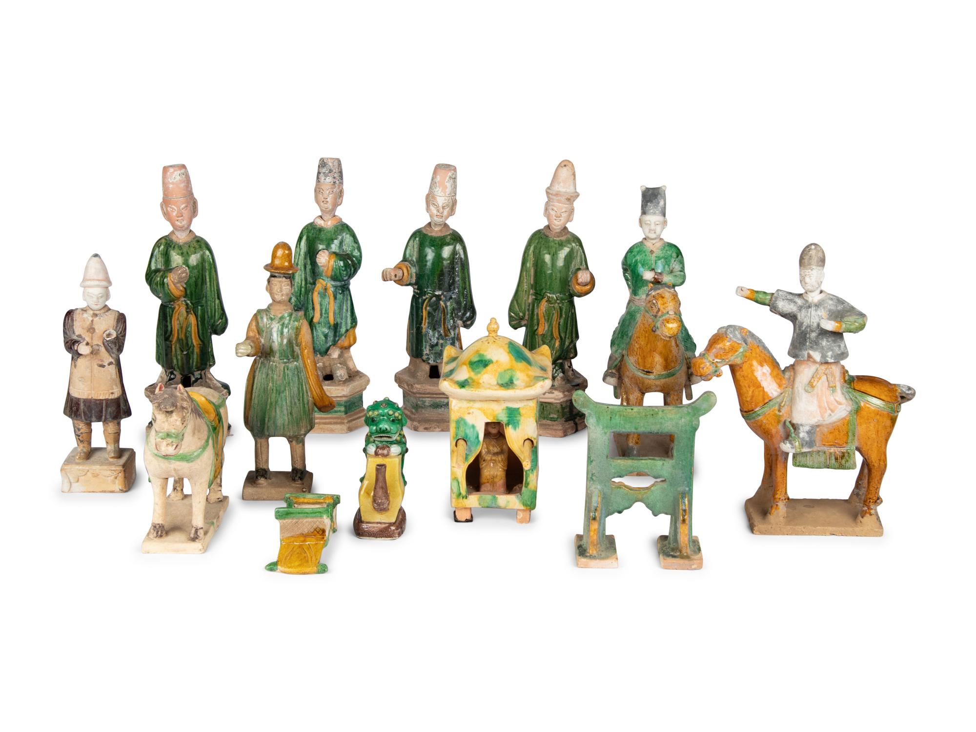 Ten Chinese Sancai Pottery Tomb Wares, Ming Dynasty 明 三彩袖珍家具及陶俑十件