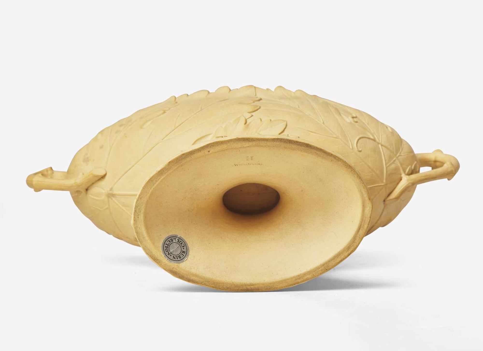 A Wedgwood Caneware Leafage Ware Bowl, UK, circa 1800