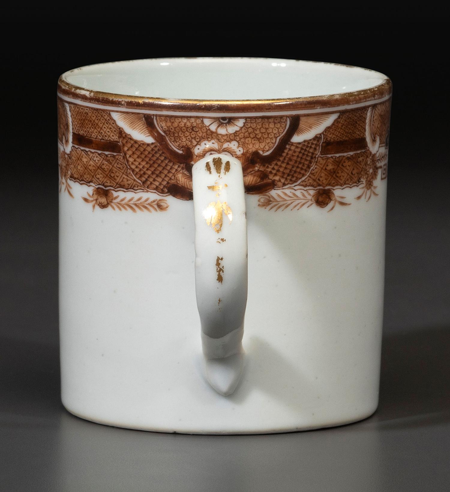 Four Chinese Export Porcelain Articles
