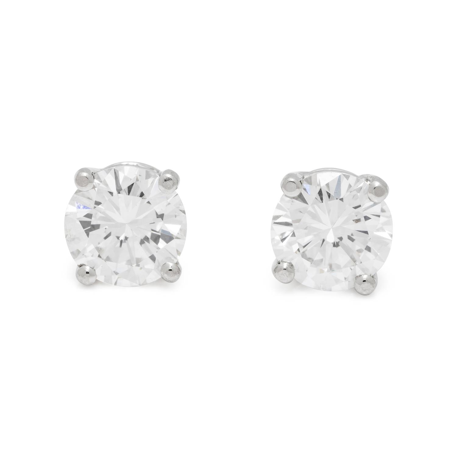 DIAMOND STUD EARRINGS