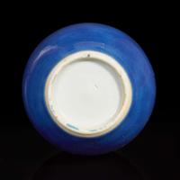 A Chinese blue-glazed bottle vase 藍釉淨瓶 18th/19th century ???????