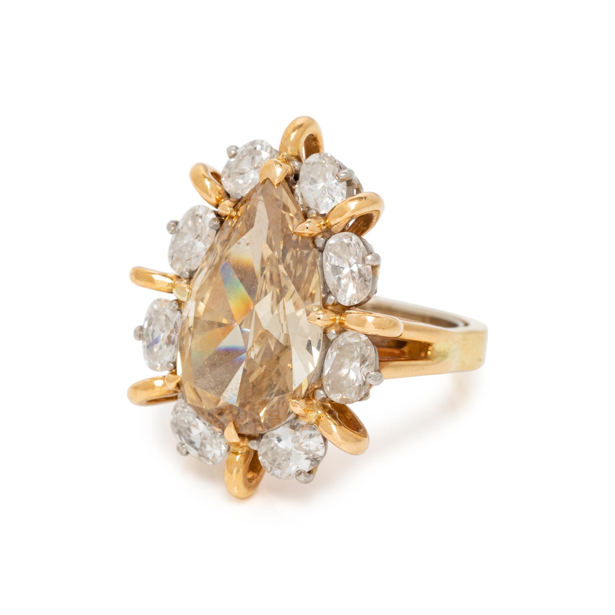 OSCAR HEYMAN, FANCY BROWN-YELLOW DIAMOND AND DIAMOND RING