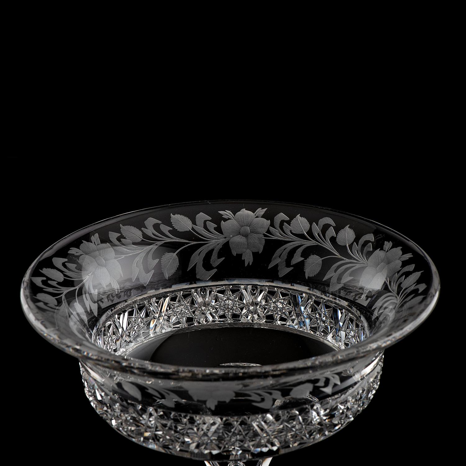 A Tuthill Intaglio and Brilliant-Cut Glass Compote