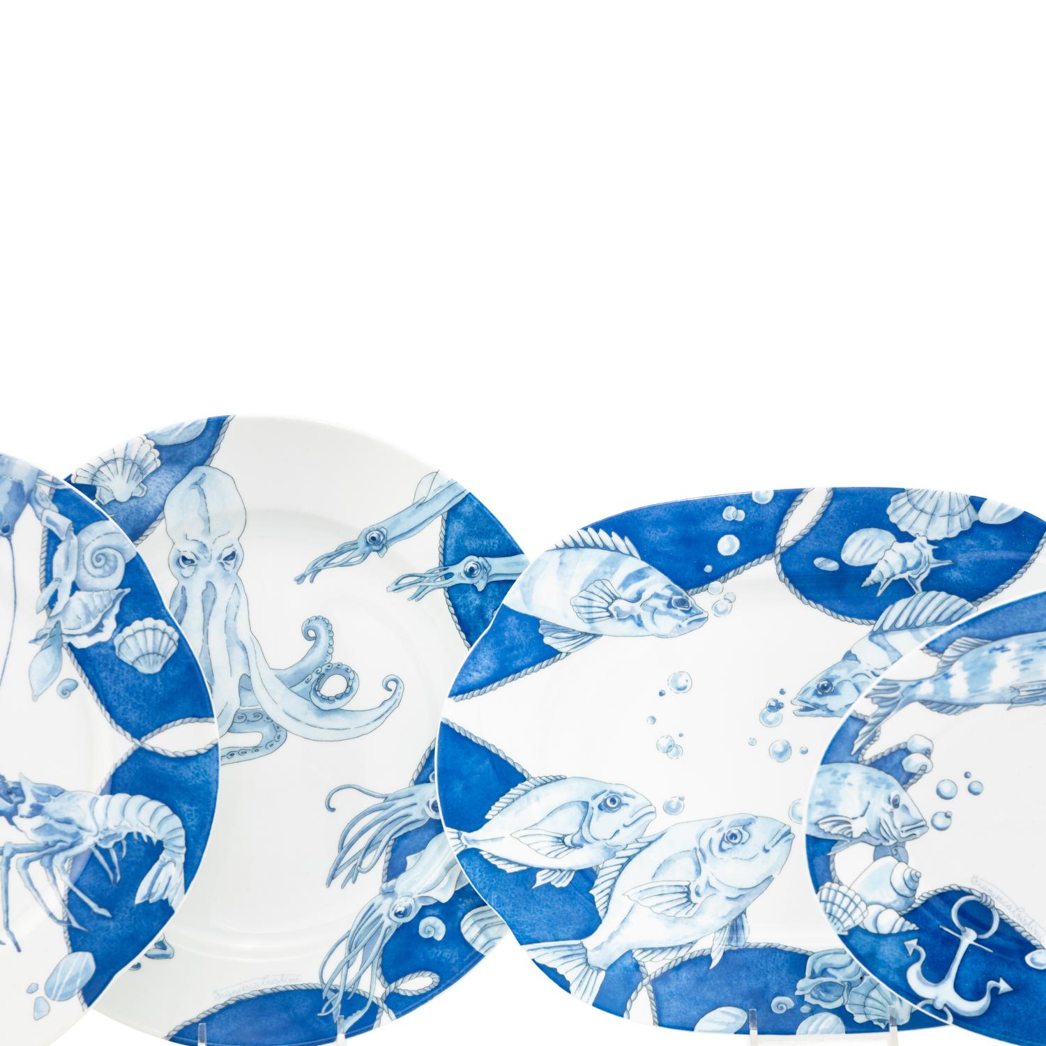 Four Richard Ginori Porcelain Serving Articles