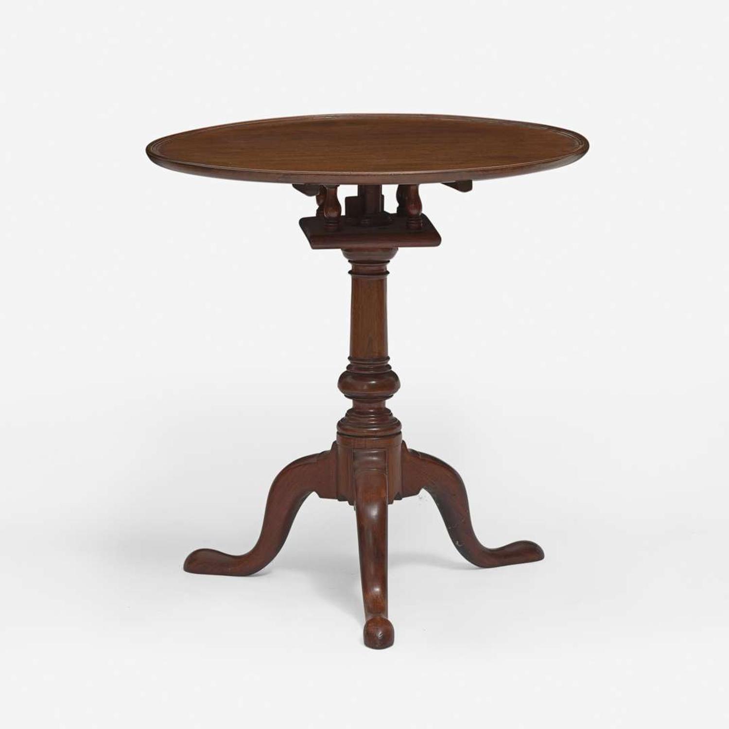 A Chippendale carved walnut tilt-top tea table Philadelphia, PA, circa 1770