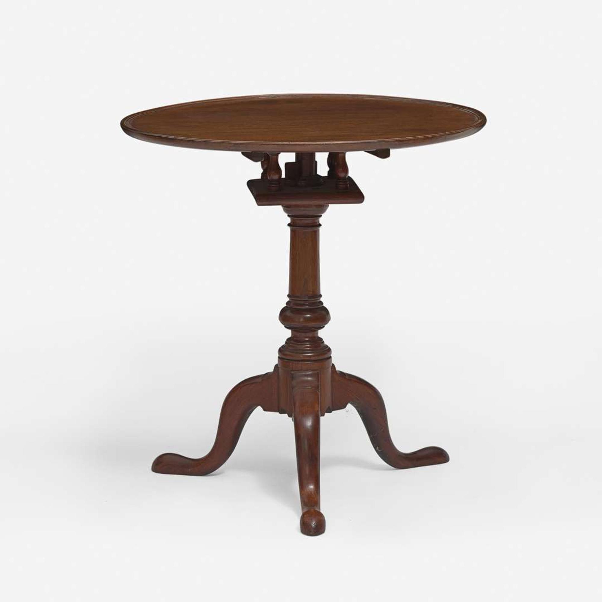 A Chippendale carved walnut tilt-top tea table Philadelphia, PA, circa 1770