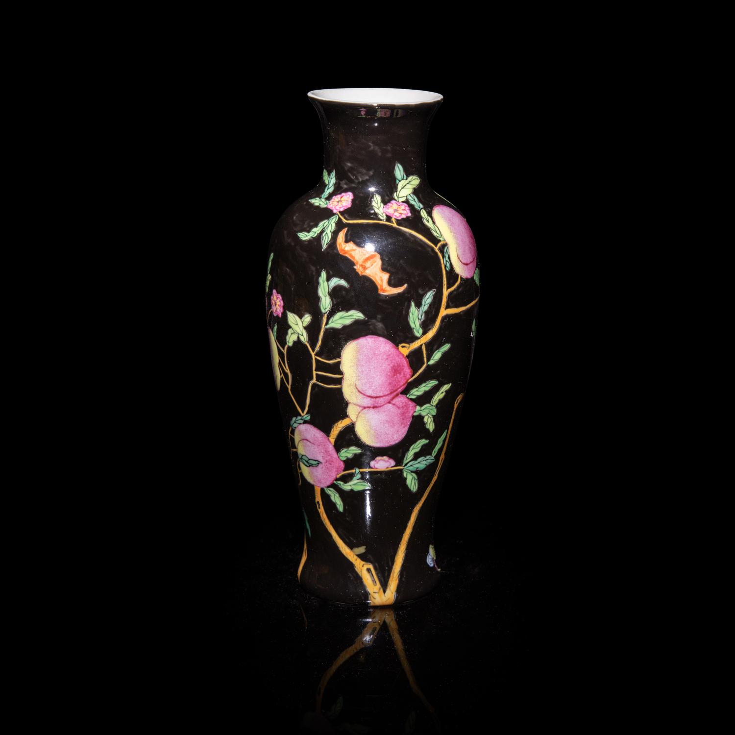 A Chinese Black Ground Famille Rose Porcelain 'Bat and Peach' Vase, 20th Century — 近代 黑地福桃紋觀音瓶