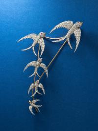 EVELYN CLOTHIER, DIAMOND EN TREMBLANT BROOCH