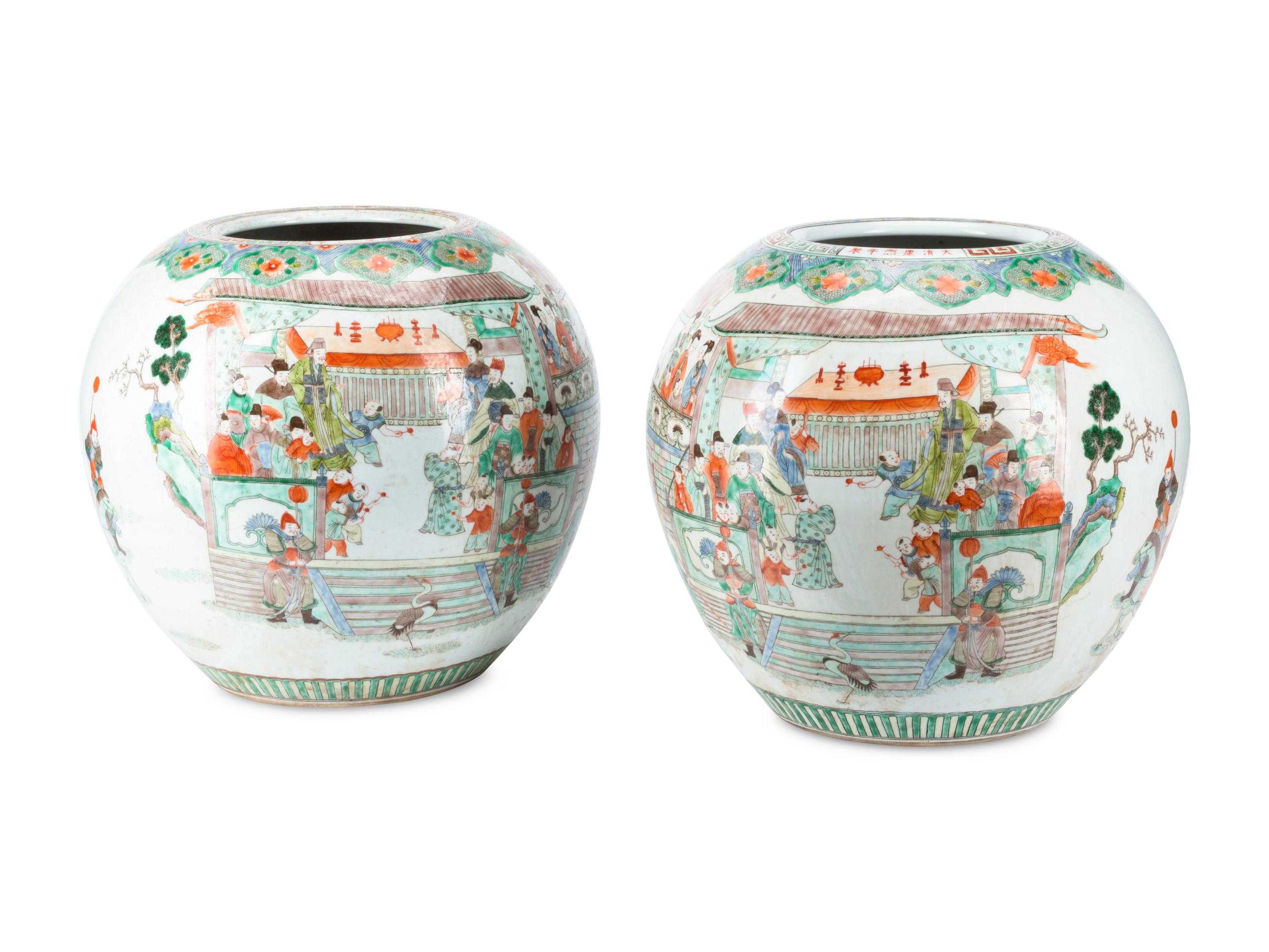 A Pair of Chinese Famille Verte Porcelain Melon-Form Jardinières