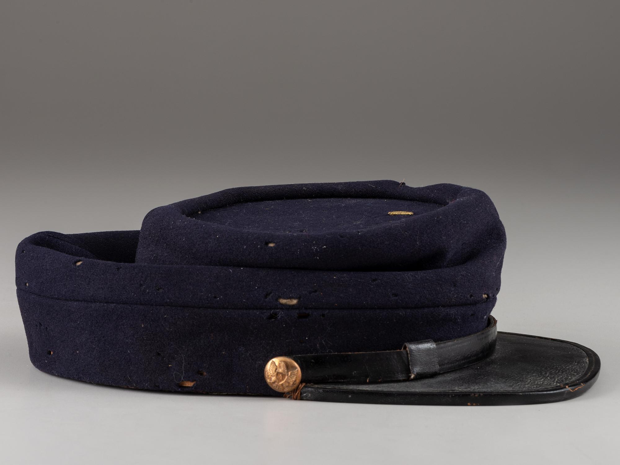 [CIVIL WAR] Private-purchase kepi and painted tintype, identified to Henry McCuen, Company D, 14th NY Heavy Artillery.
