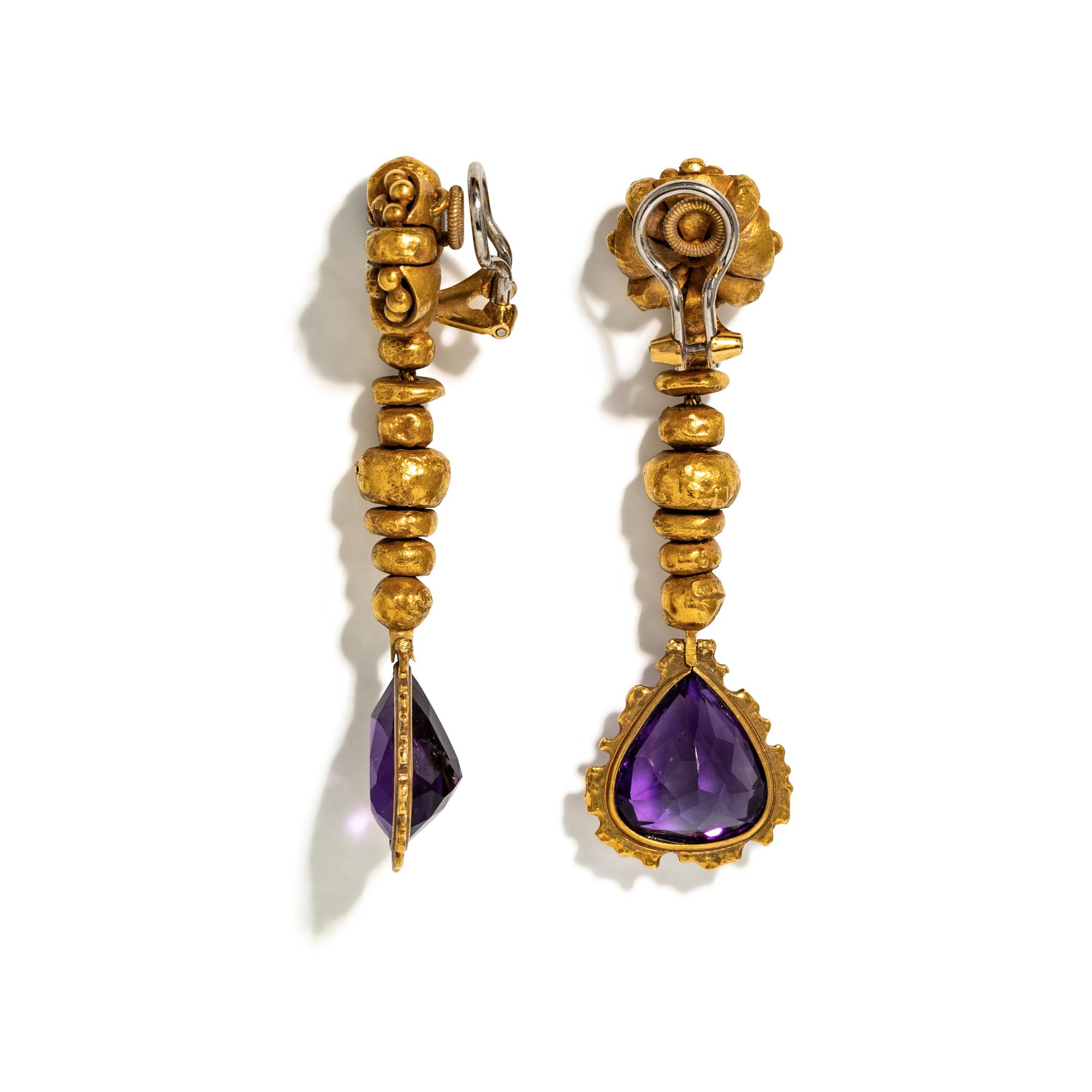 AMETHYST, DIAMOND, AND YELLOW GOLD PENDANT DROP EARRINGS